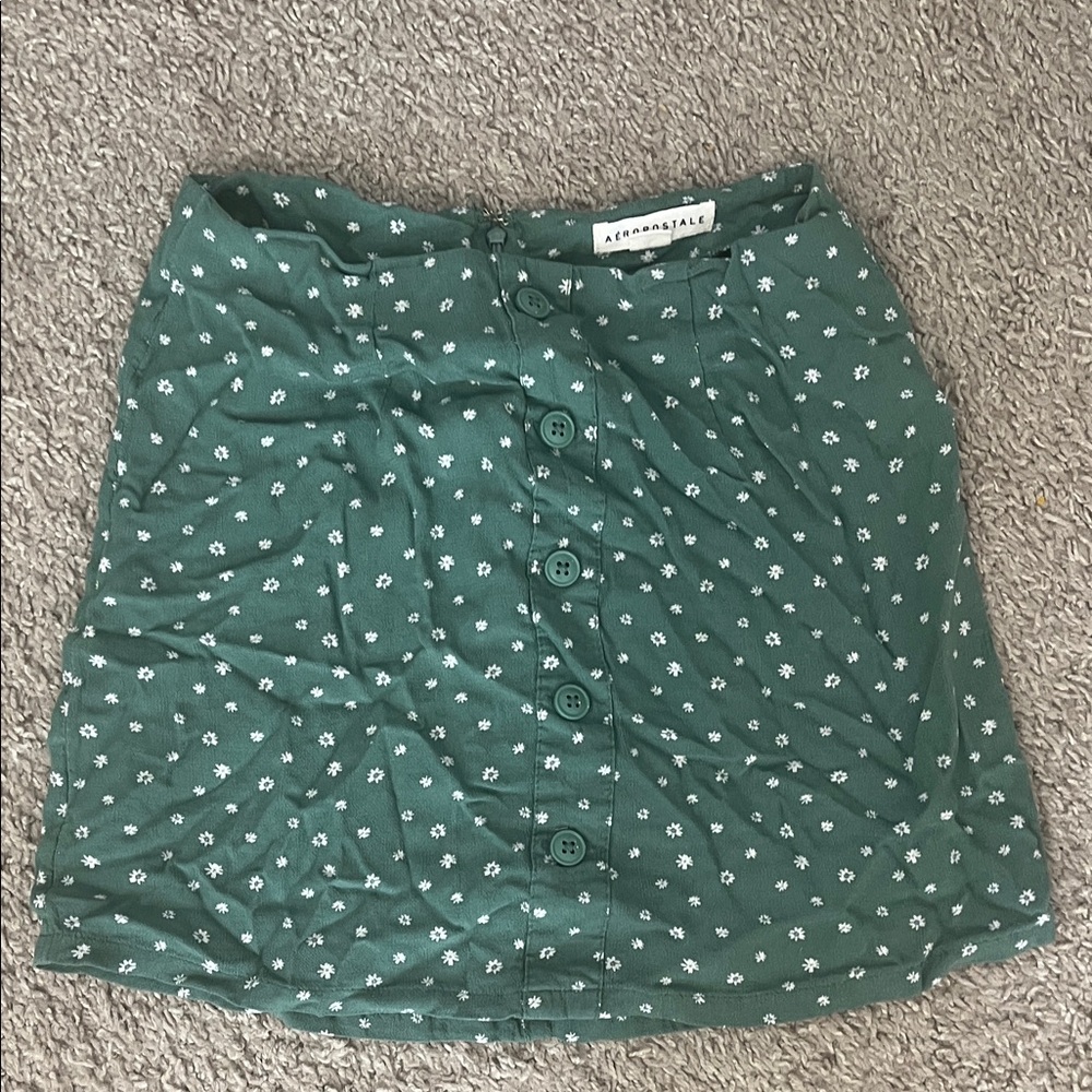 Aeropostale Green Floral Mini Skirt size xs